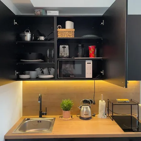 Apartment Cozy Center With Gym & Terrace *