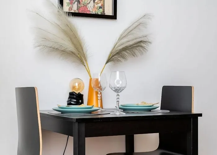 Cozy Center With Gym & Terrace Apartman